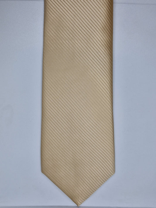 Ribbed gold tie