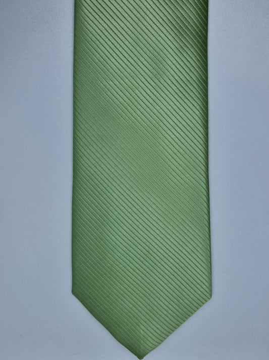 Ribbed dark green tie