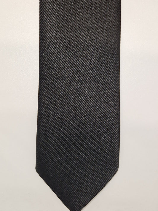 Ribbed black tie